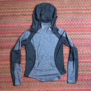 OBERMEYER APRES SKI ATHLETIC LIGHTWEIGHT LAYERING HOODIE